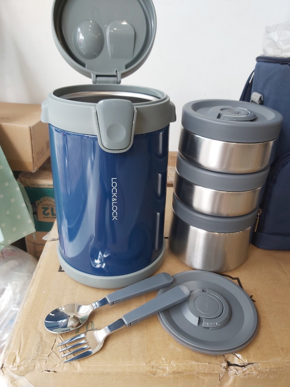 Bộ Hộp Cơm Giữ Nhiệt Lock&Lock Easy Carry LHC8039 (2000ml)