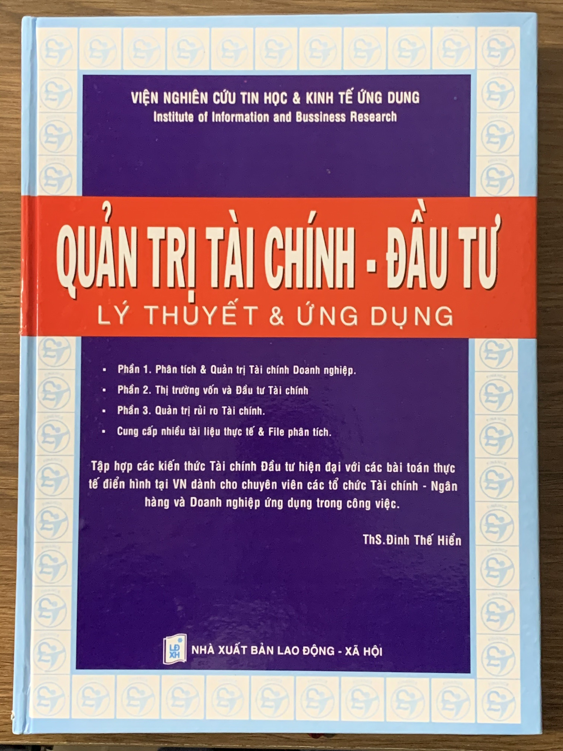 Quản Trị Tài Chính - Đầu Tư ( Lý Thuyết & Ứng Dụng )