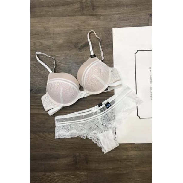 Bộ đồ lót Vicky ren mút kép siêu đẩy - BL