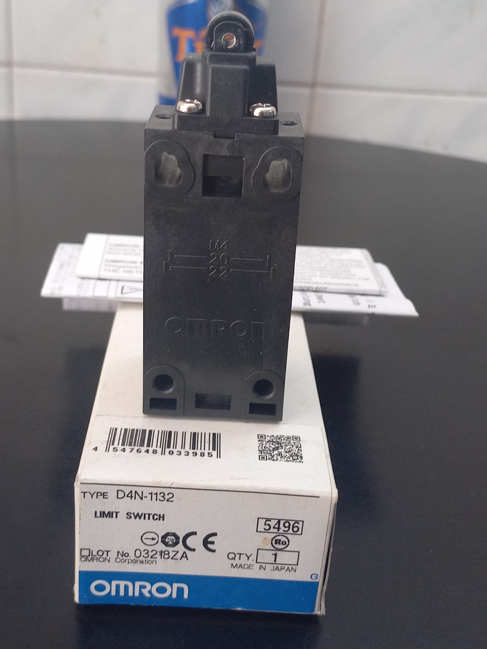 Công tắc hành trình D4N-1132