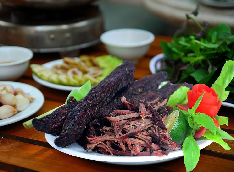 500Gr Thịt Trâu Gác Bếp Đặc Sản Tây Bắc