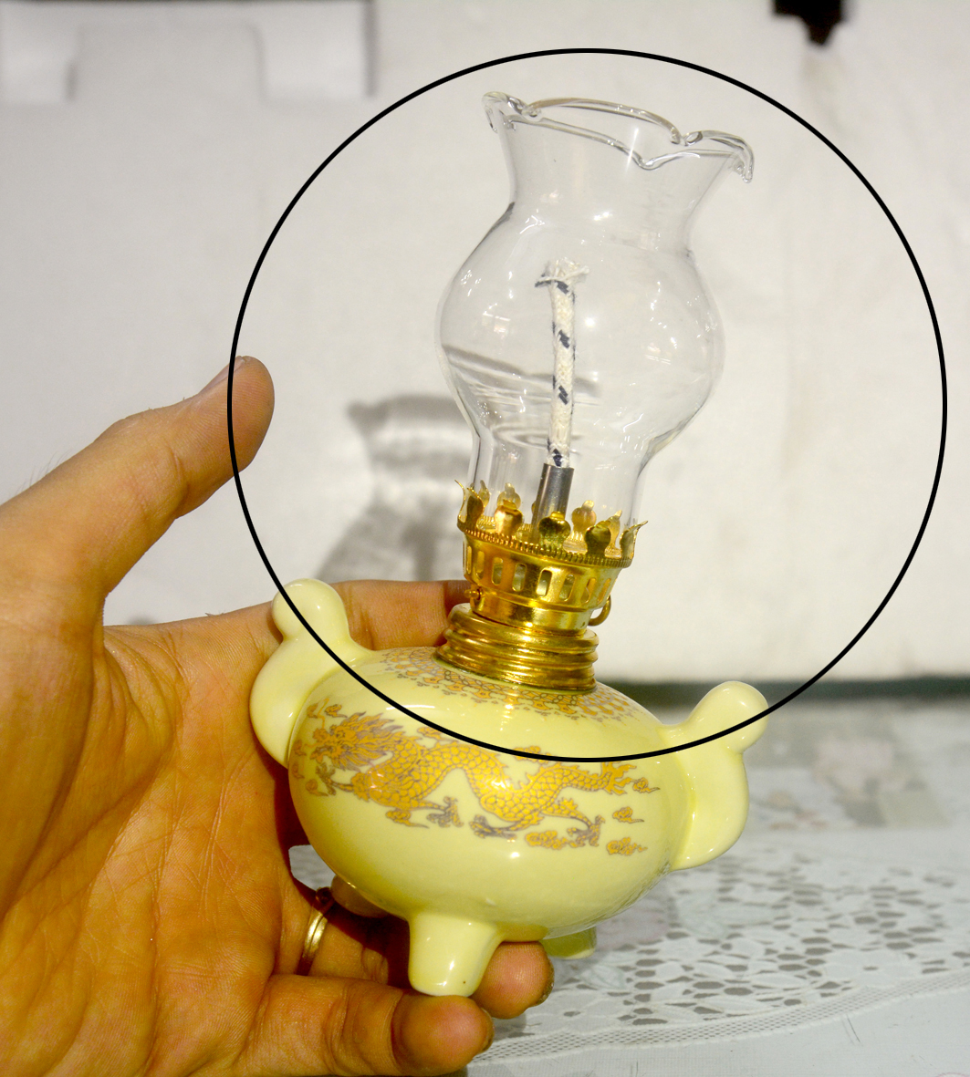 Bóng đèn dầu--họng đèn dầu