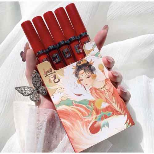 Son kem lì Set 5 son cô gái cổ trang váy đỏ