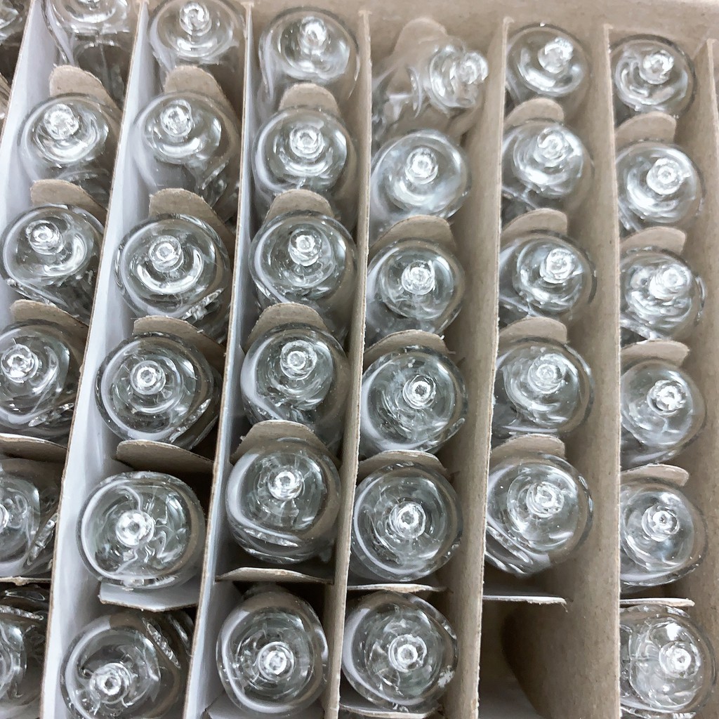 Bóng đèn xông tinh dầu 220v - 35w