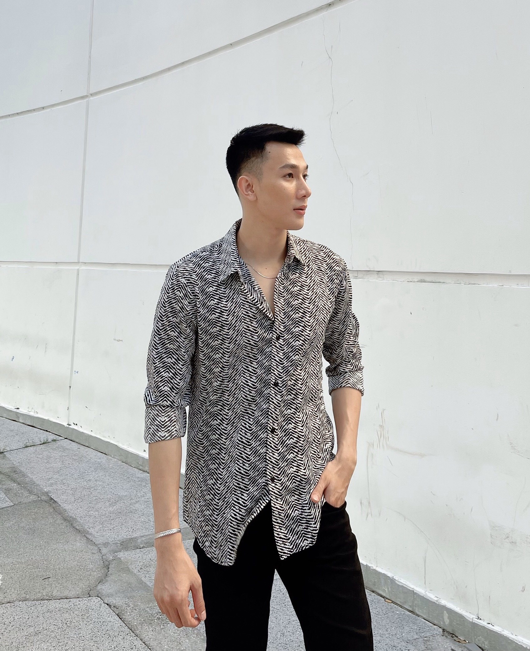 áo sơ mi lụa nam dài tay họa tiết form rộng S5