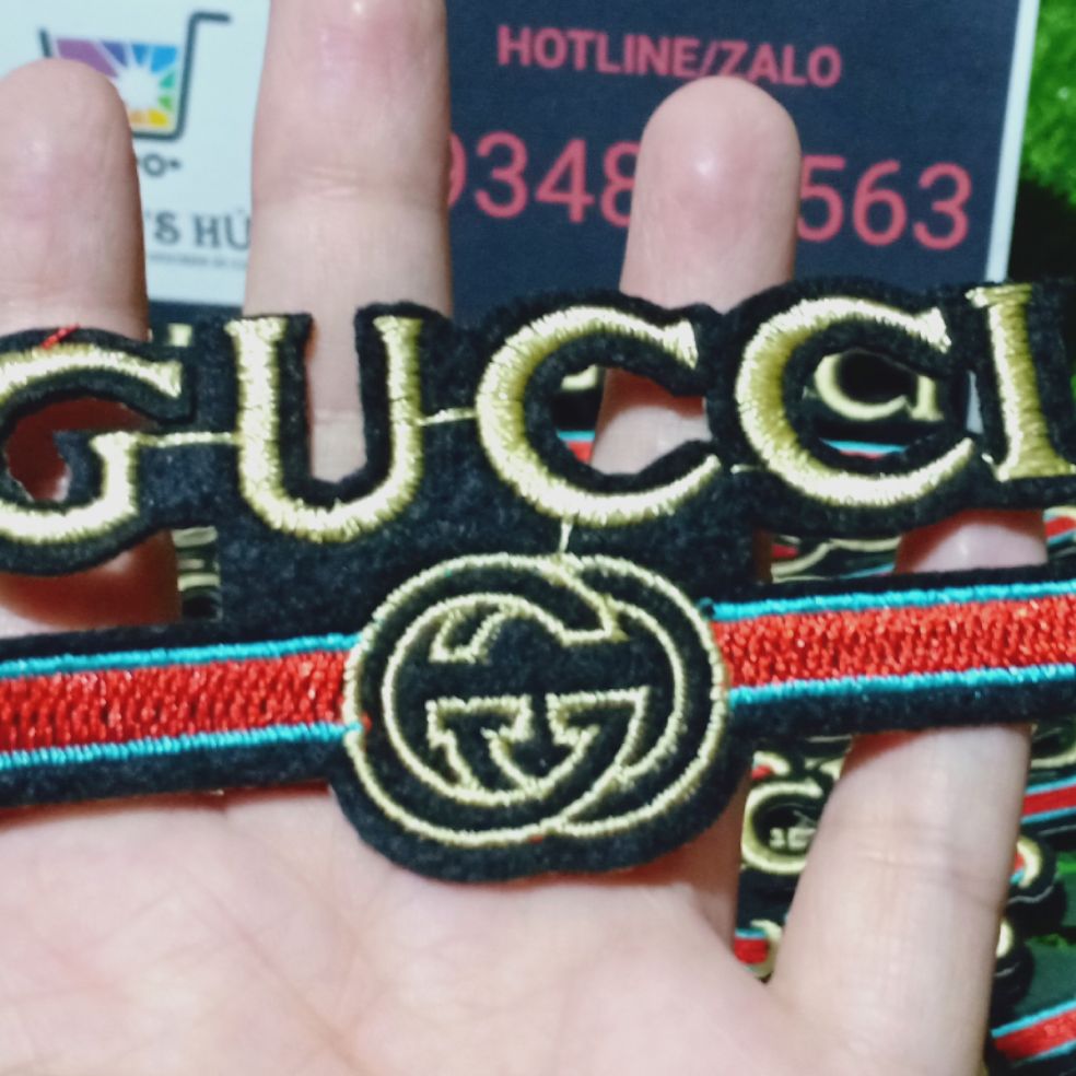 Sticker thêu vải dán thương hiệu
