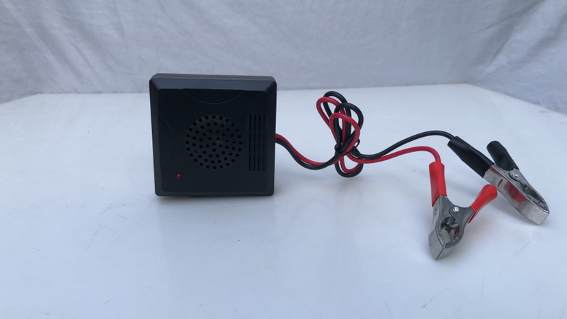 Bộ kích điệ n 12V lên 220V 180W