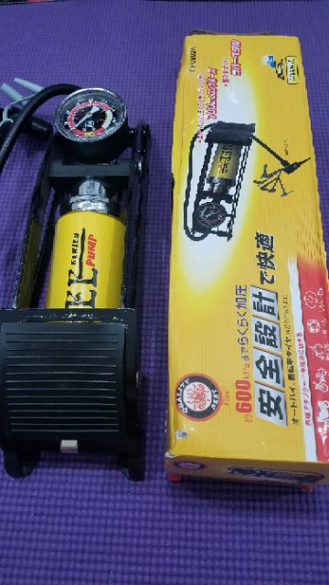 Bơm hơi đạp chân 1 xilanh bee made in korea
