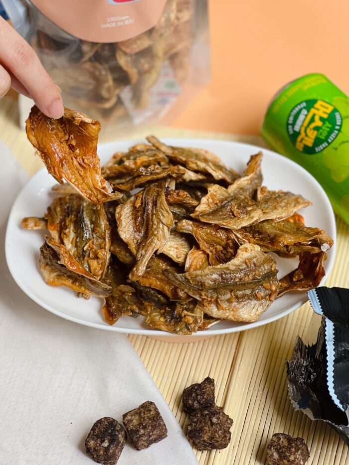 [MUA 1 TẶNG 1] Cá đù cháy tỏi - Hũ 50g - Đặc Sản Ngon Lành