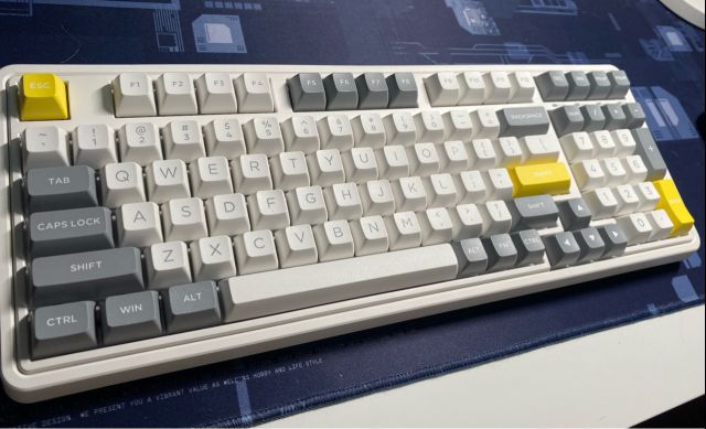 Bàn phím cơ FL-Esports CMK98 Metal Heart / Quiet Grey – 3 Mode