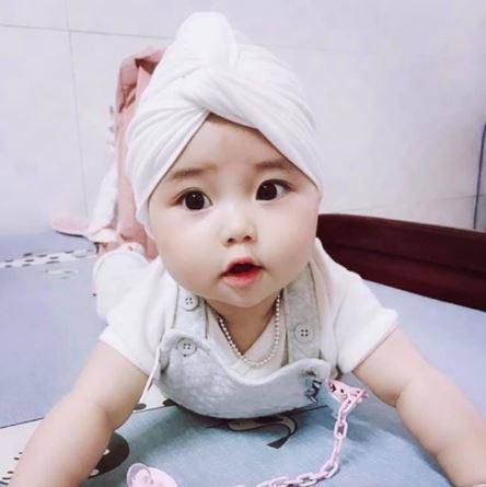 Turban chéo cho bé trai