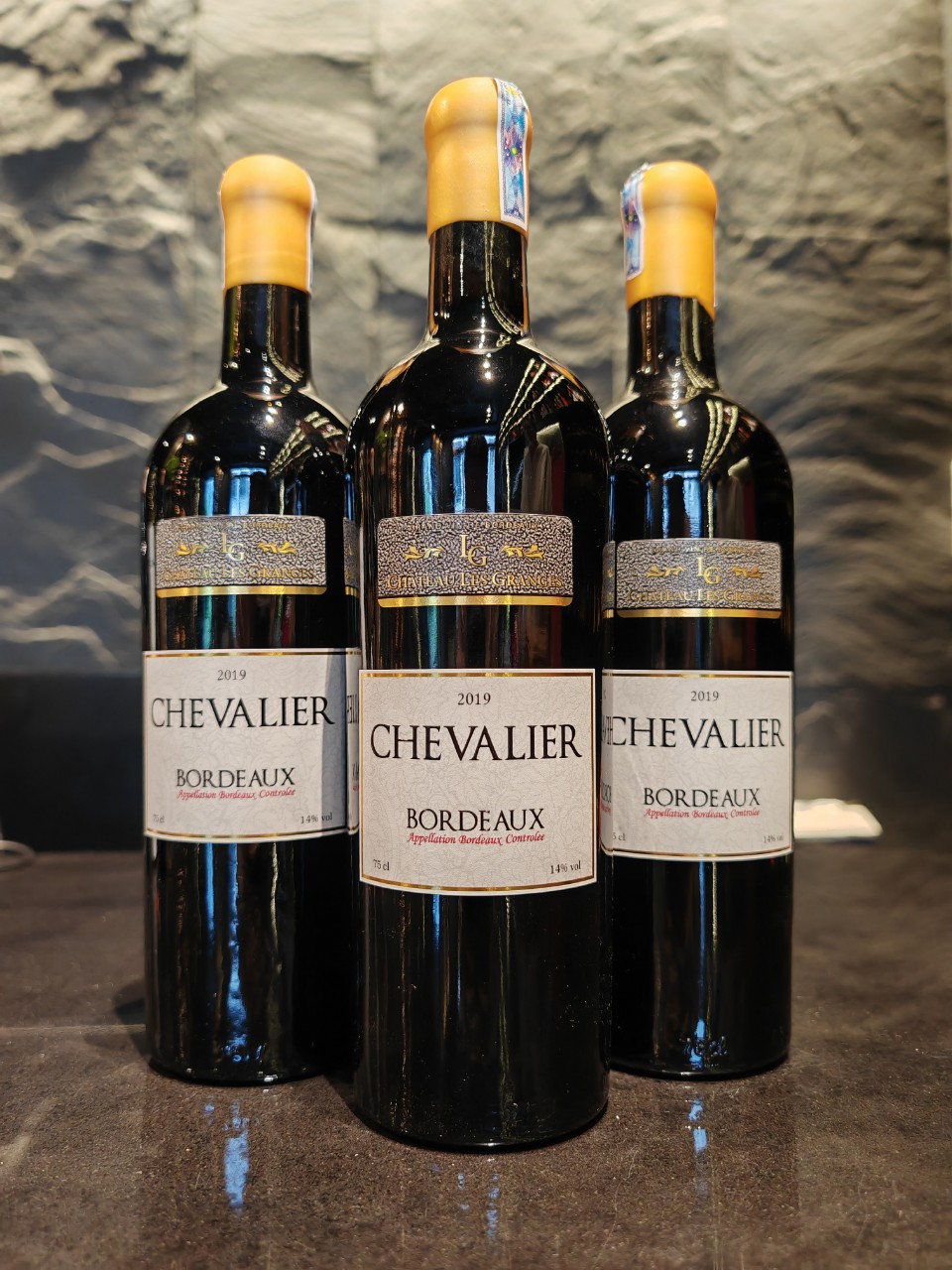 Vang Pháp Chevalier nhập khẩu