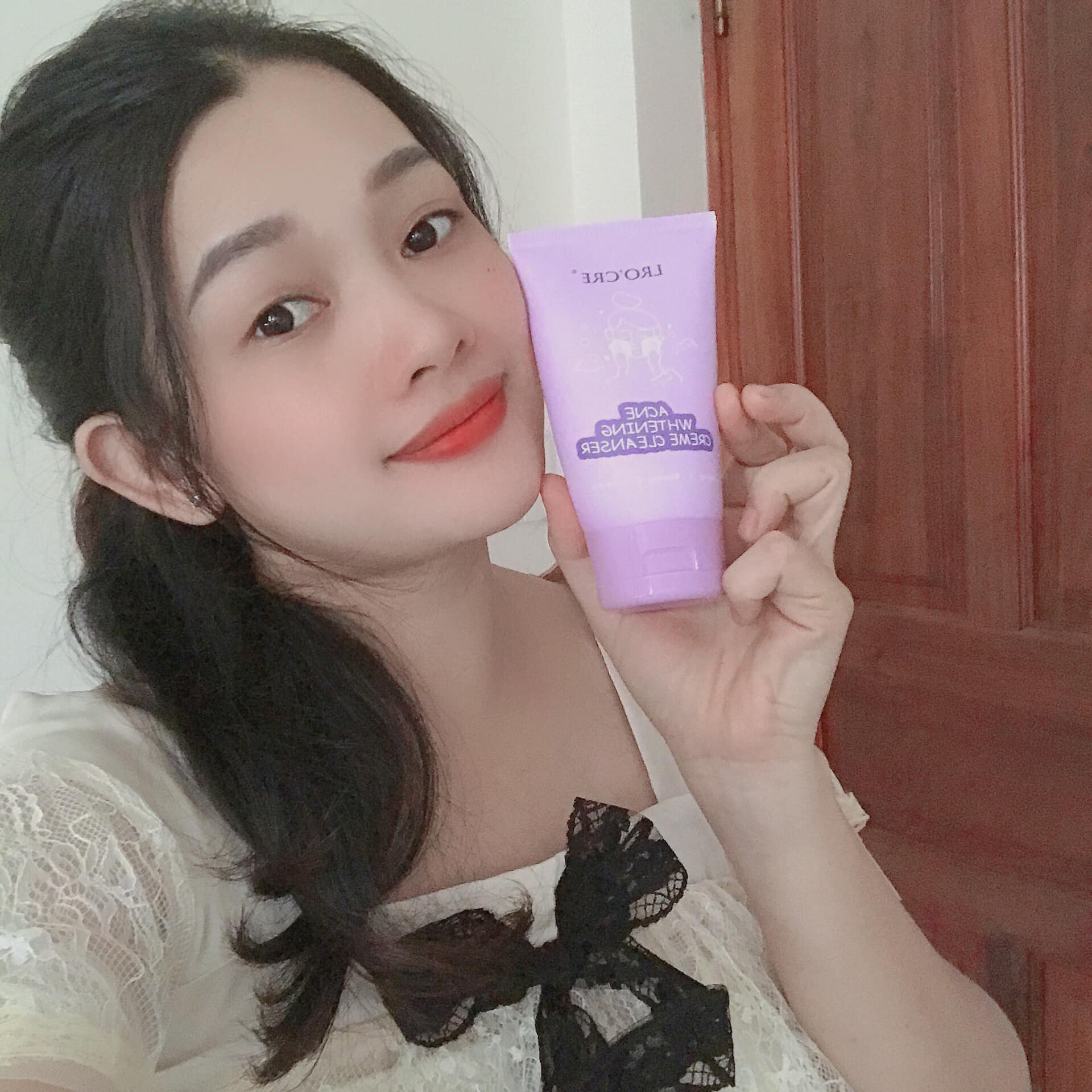 Sữa rửa mặt ngừa mụn, sáng da Lro'cre