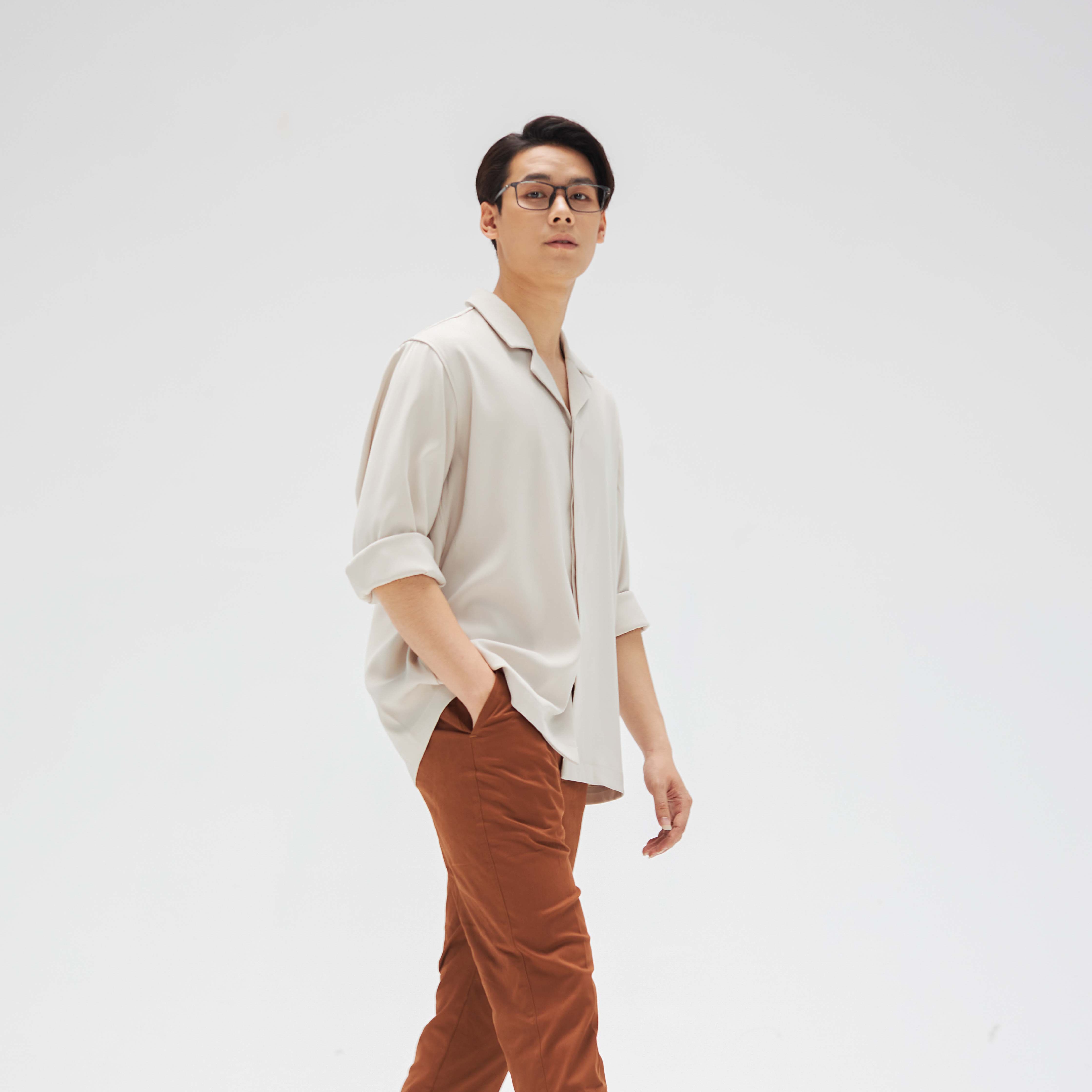 Áo sơ mi cổ bẻ ve LOOK BASIL SHIRT