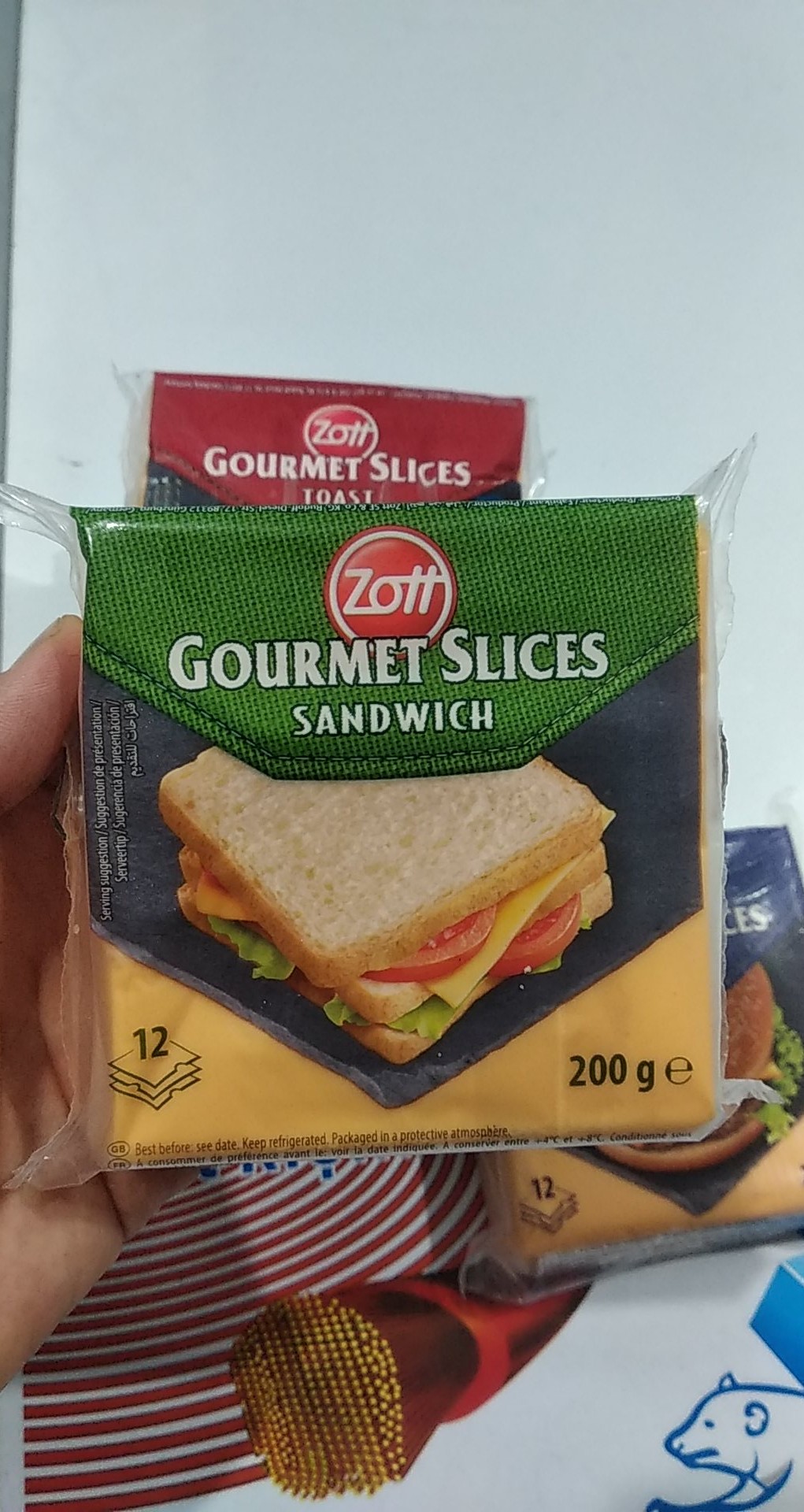 Phô mai lát cam cheddar Zott chính hãng 200gr 12 lát