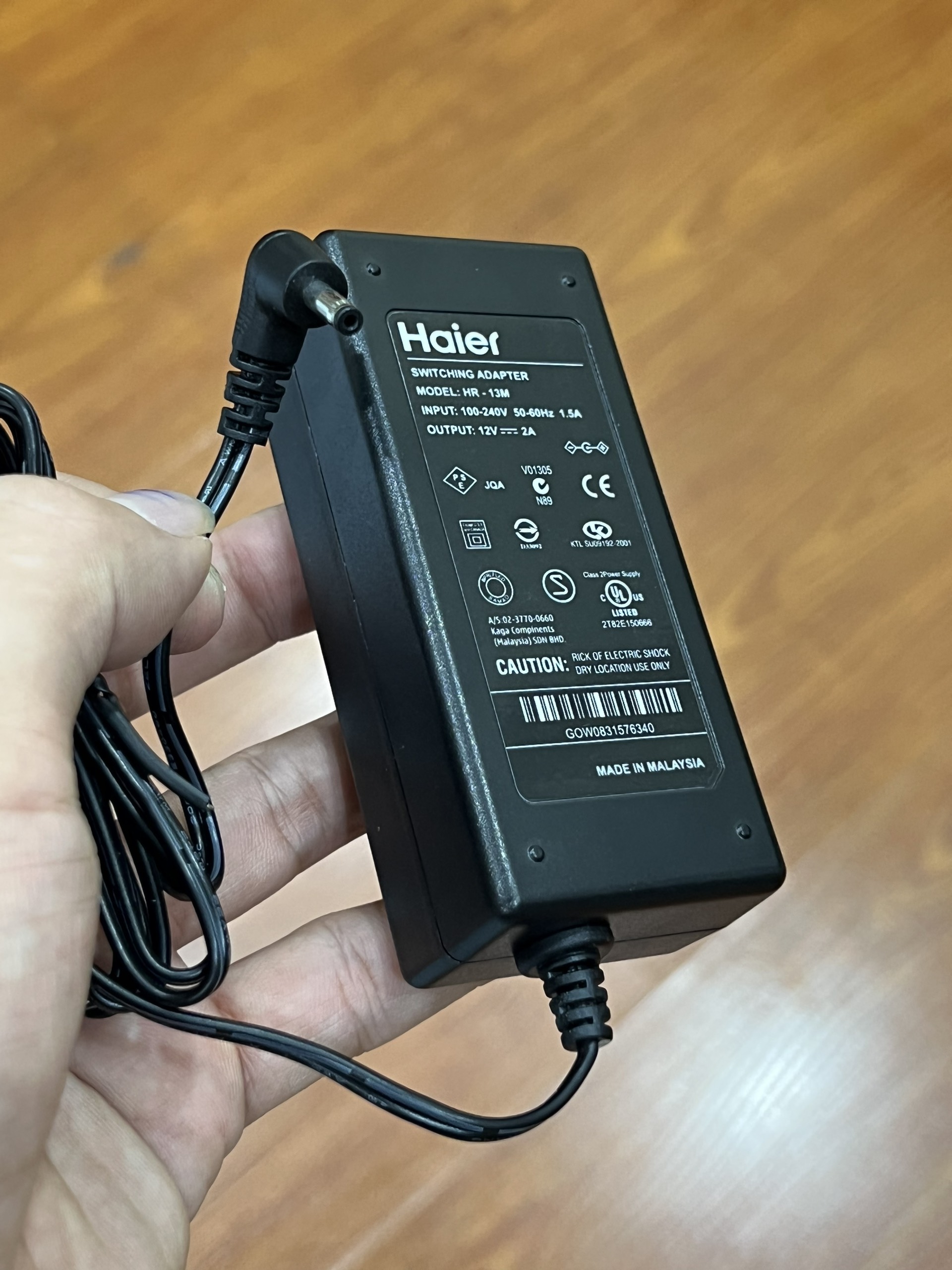 Dây sạc laptop haier hr-13m loại tốt