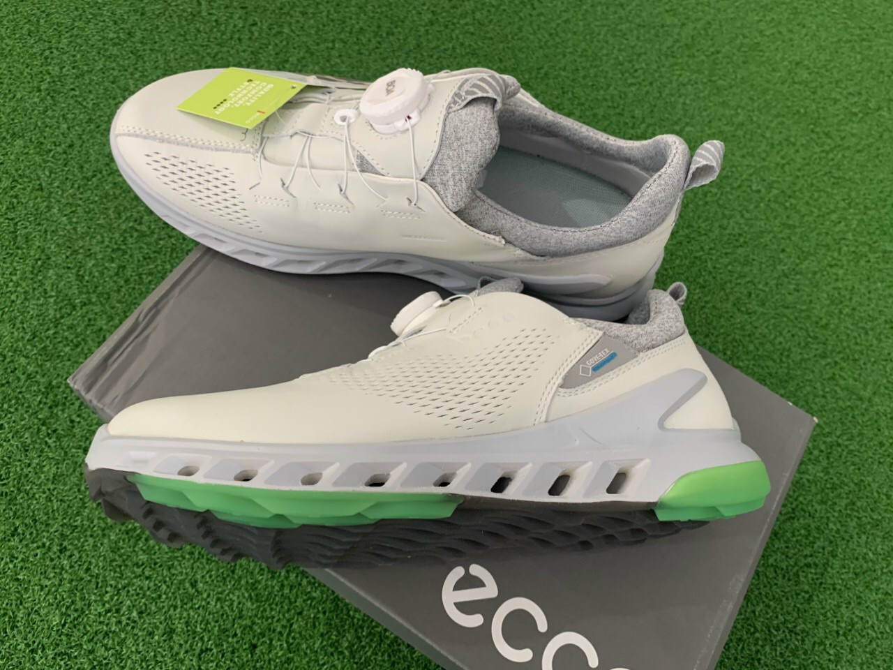 Giầy golf eco
