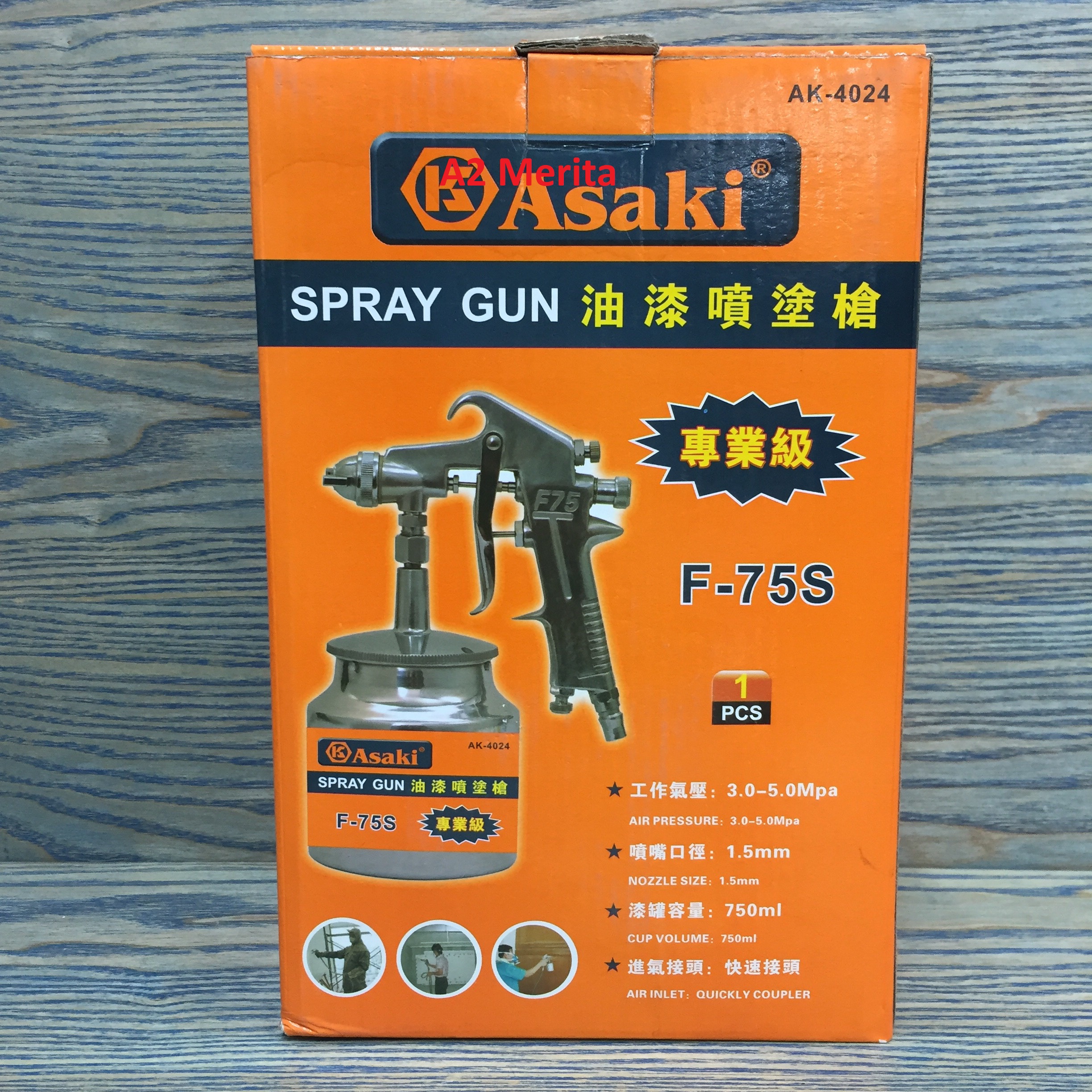 Súng phun sơn 750ml Asaki AK-4024