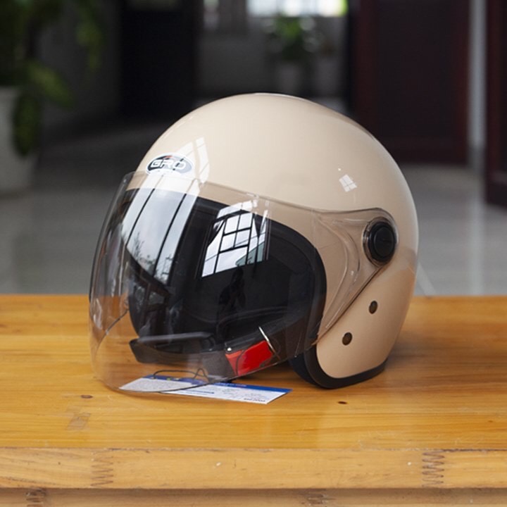Nón bảo hiểm nữ chính hãng