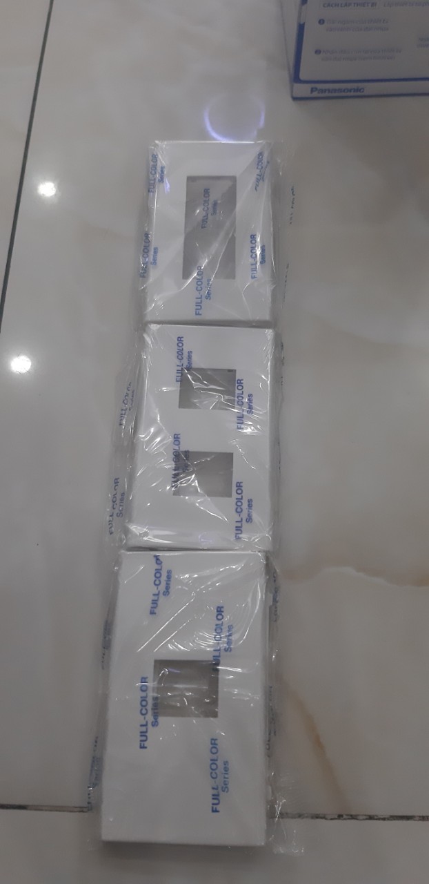 [HCM] Mặt nạ 123 hạt công tắc Panasonic dòng Full hạt nhỏ (1 hộp mặt nạ 10 cái )