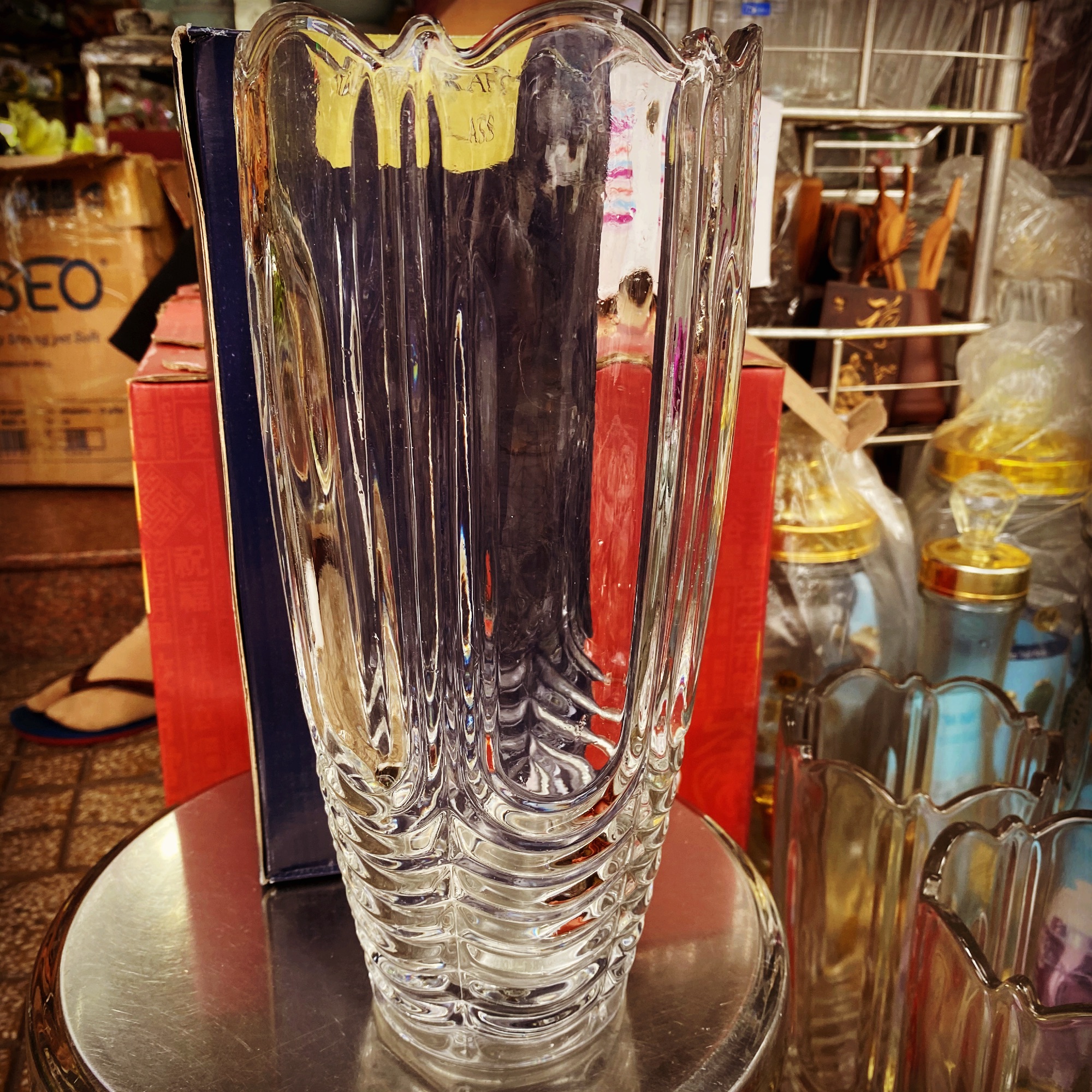 [HCM]Bình hoa thủy tinh pha Lê 30 cm