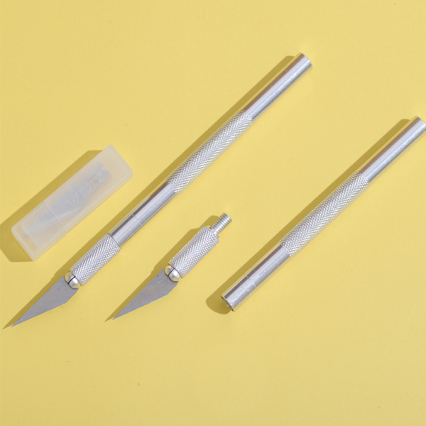 [HCM]Dao cắt bột nail inox tặng kèm 5 lưỡi dao thay thế giá rẻ
