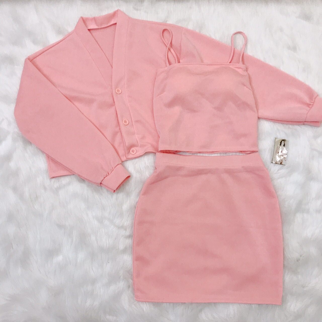 Set 3 món kèm chân váy siêu cute kèm hình thật
