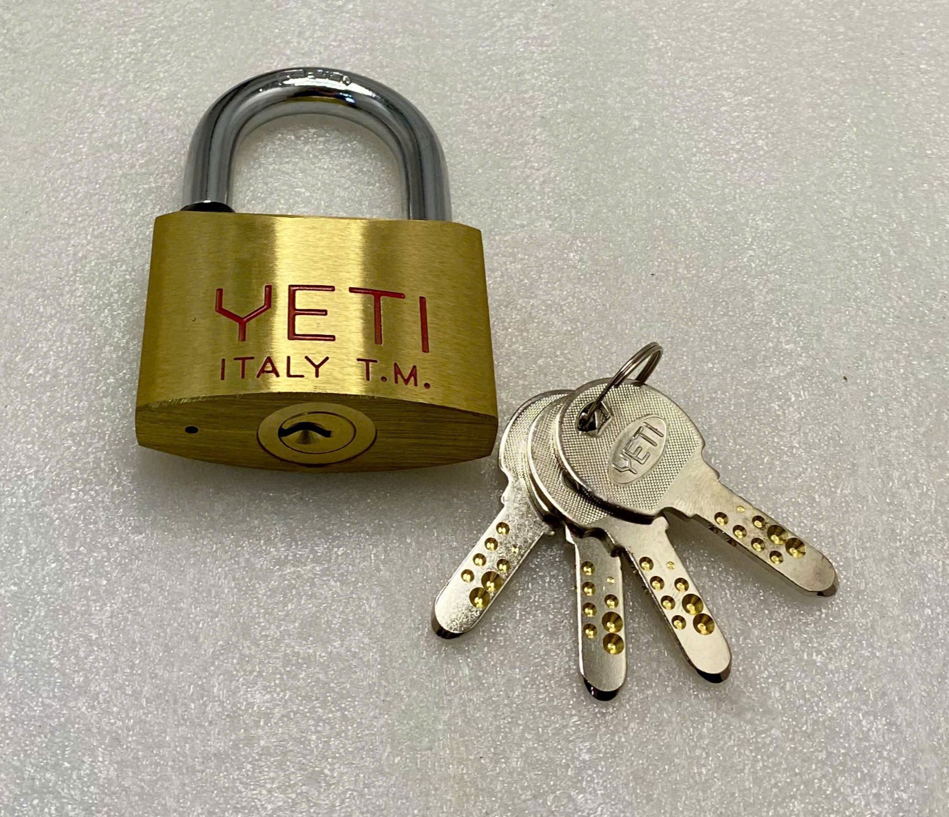 [HCM]KHÓA MÓC YETI 60MM THAU BẤM CHÌA ĐIỆN TỬ
