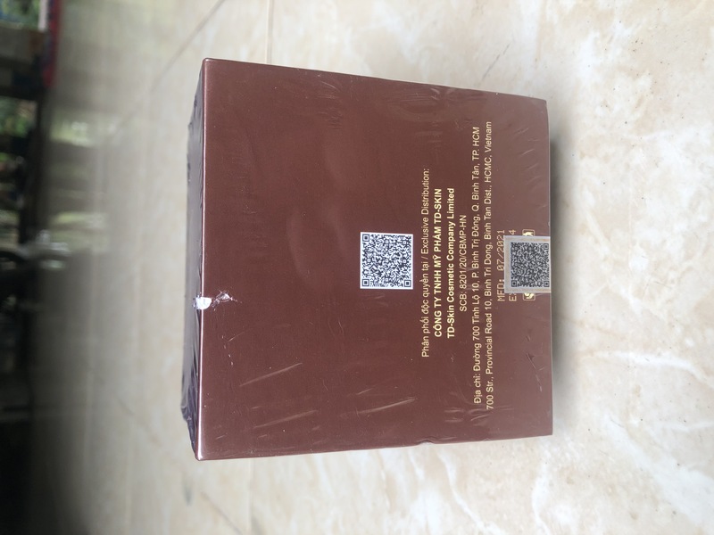 KEM TÁI TẠO DA NHÂN SÂM GINSENG CREAM