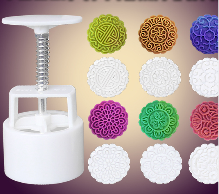 Khuôn trung thu lò xo 100gr 6 tròn mặt hiện đại