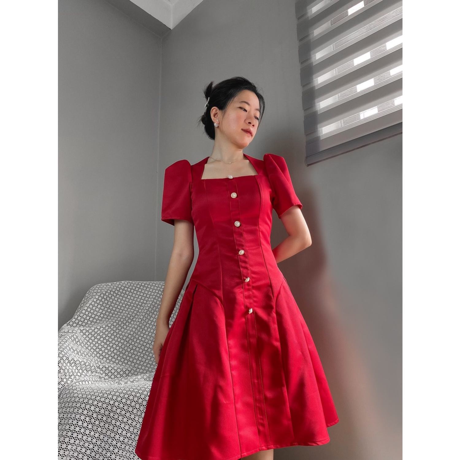 Đầm xếp ly cup ngực dáng xòe