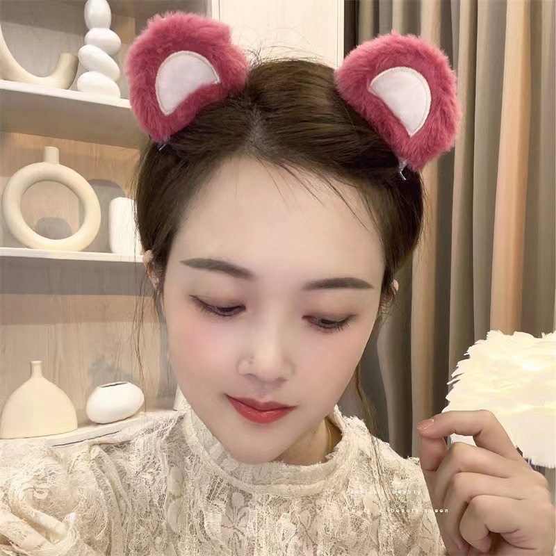 Băng đô cài tóc hình gấu dâu