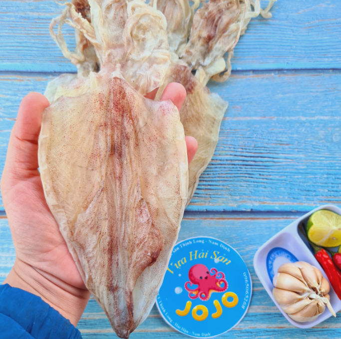 3 Con Khô Mực Thịnh Long Ngon Ngọt Y Hình