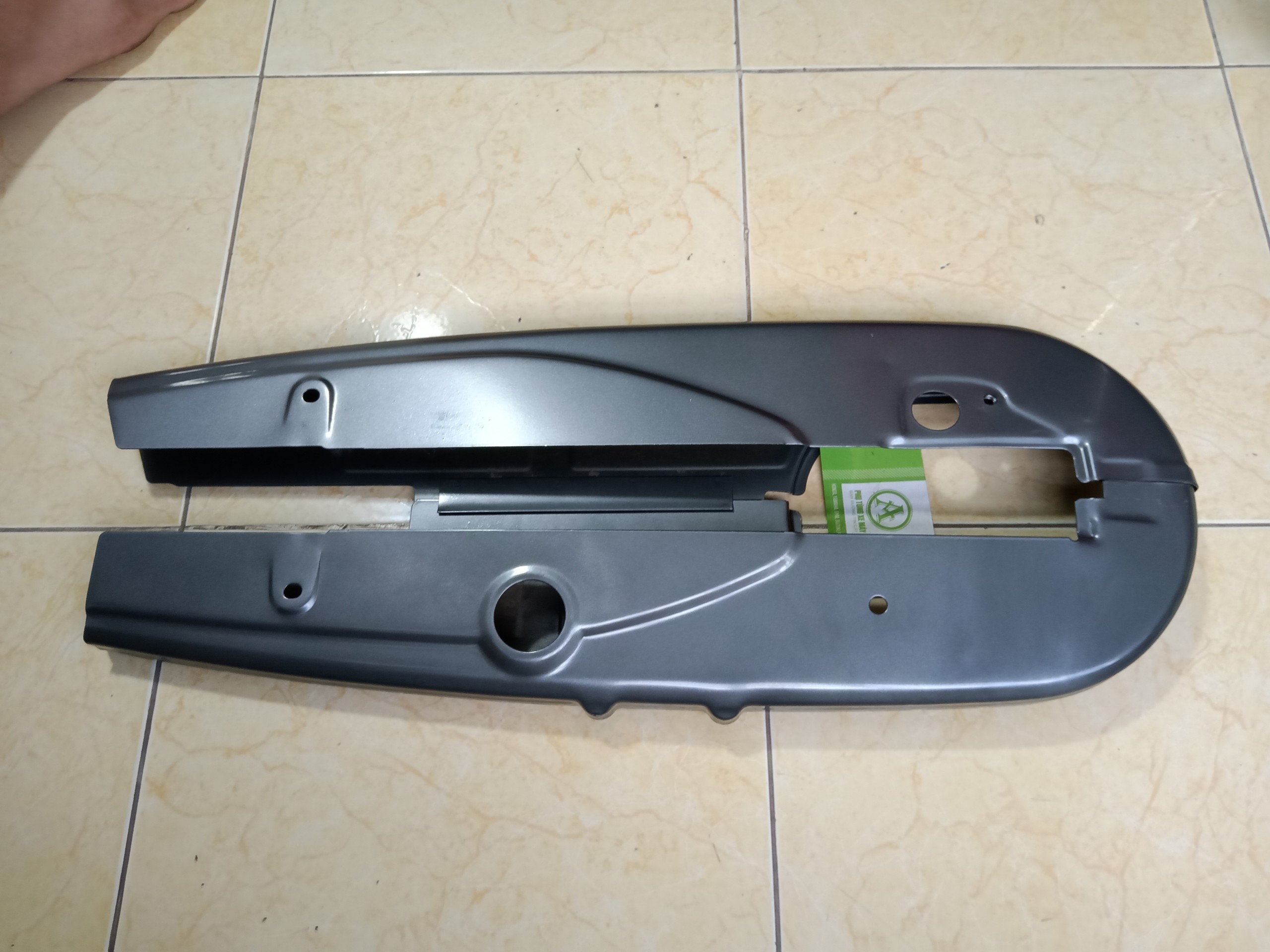 CATE ( HỘP XÍCH )CHO XE WAVE RS NHẬT MÀU XÁM