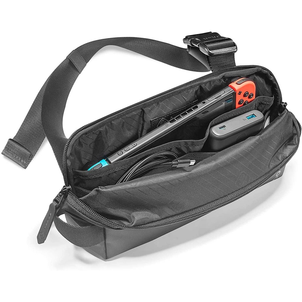 Túi Đeo Chéo TOMTOC Lightweight Codura Sling Bag - H02-A04D