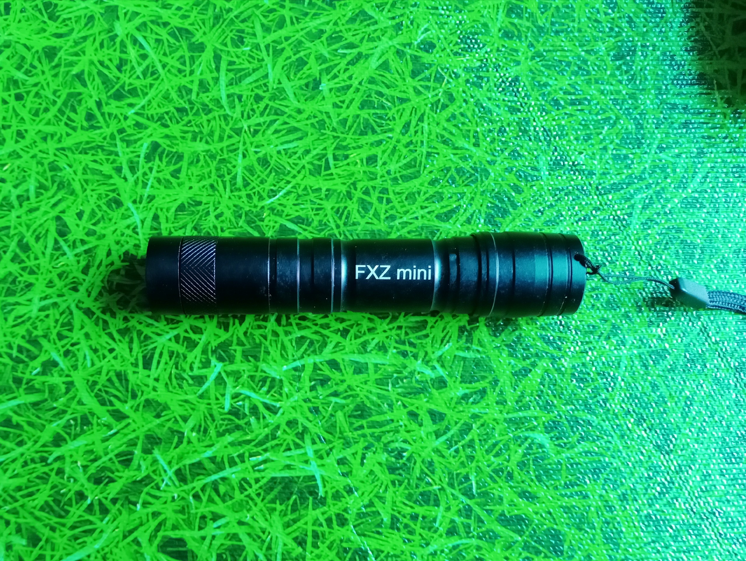 [HCM]Đèn laze FXZ mini nhỏ gọn