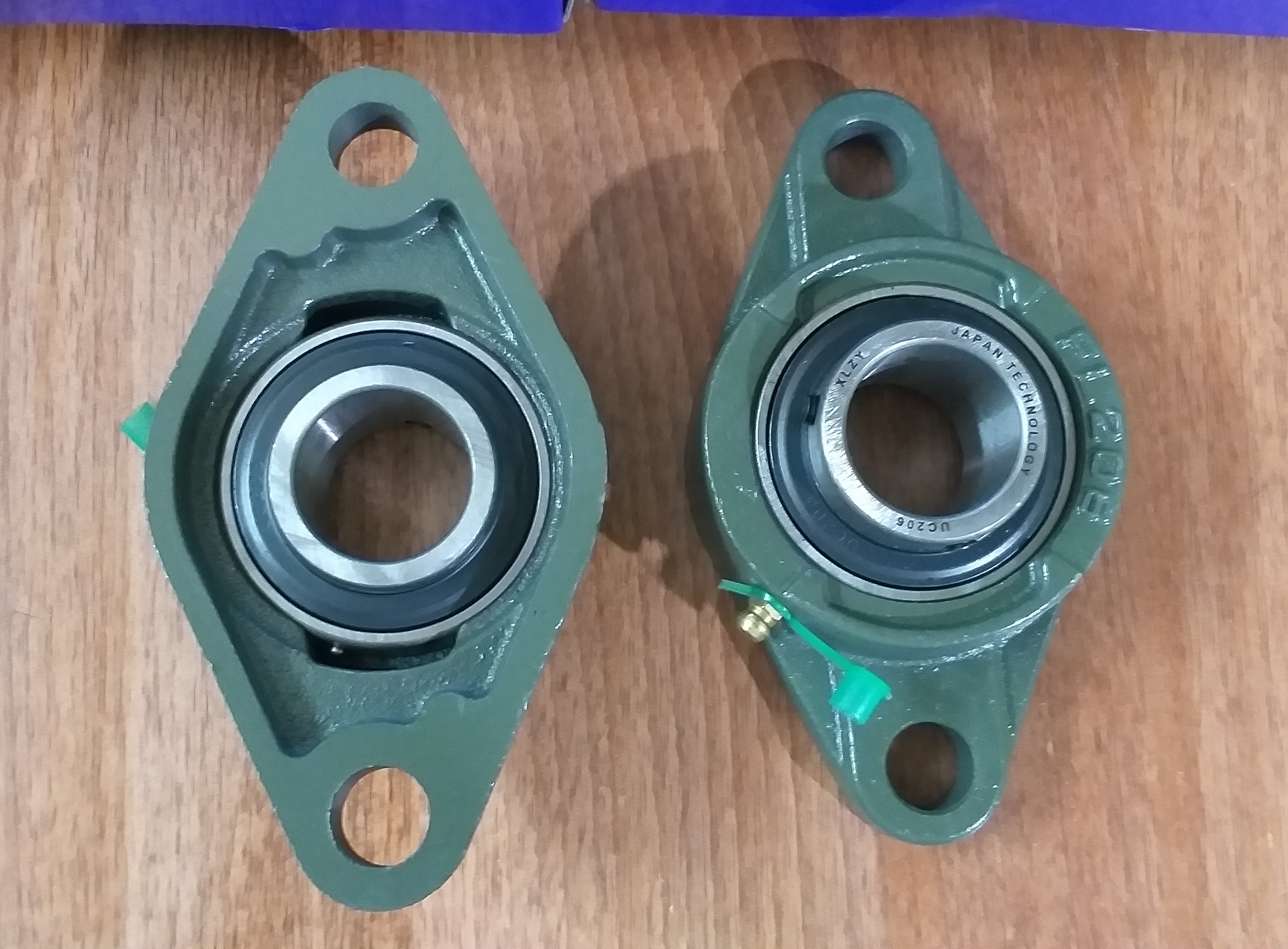 Gối đỡ vòng bi UCFL205 - Trục Ø25