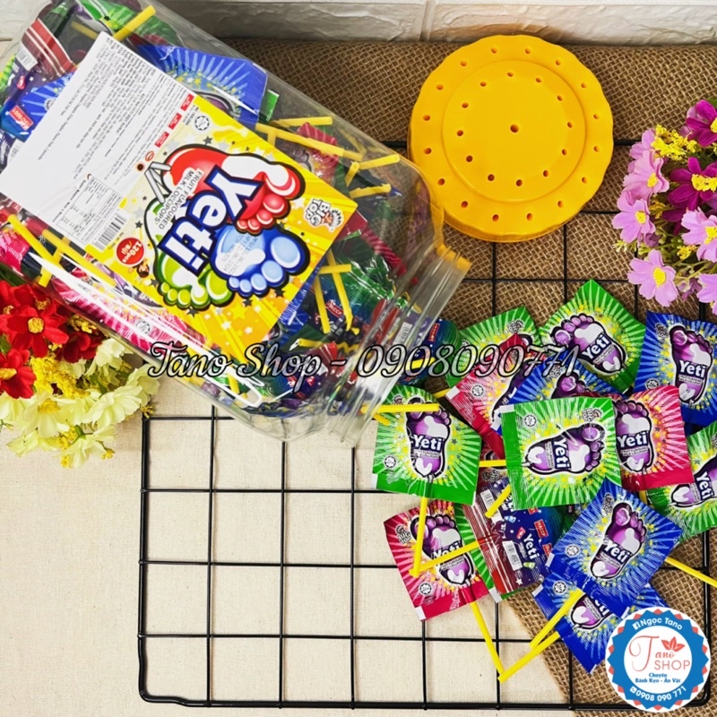[Hũ 120 que] Kẹo mút hình đôi môi / bàn chân cho bé - Malay