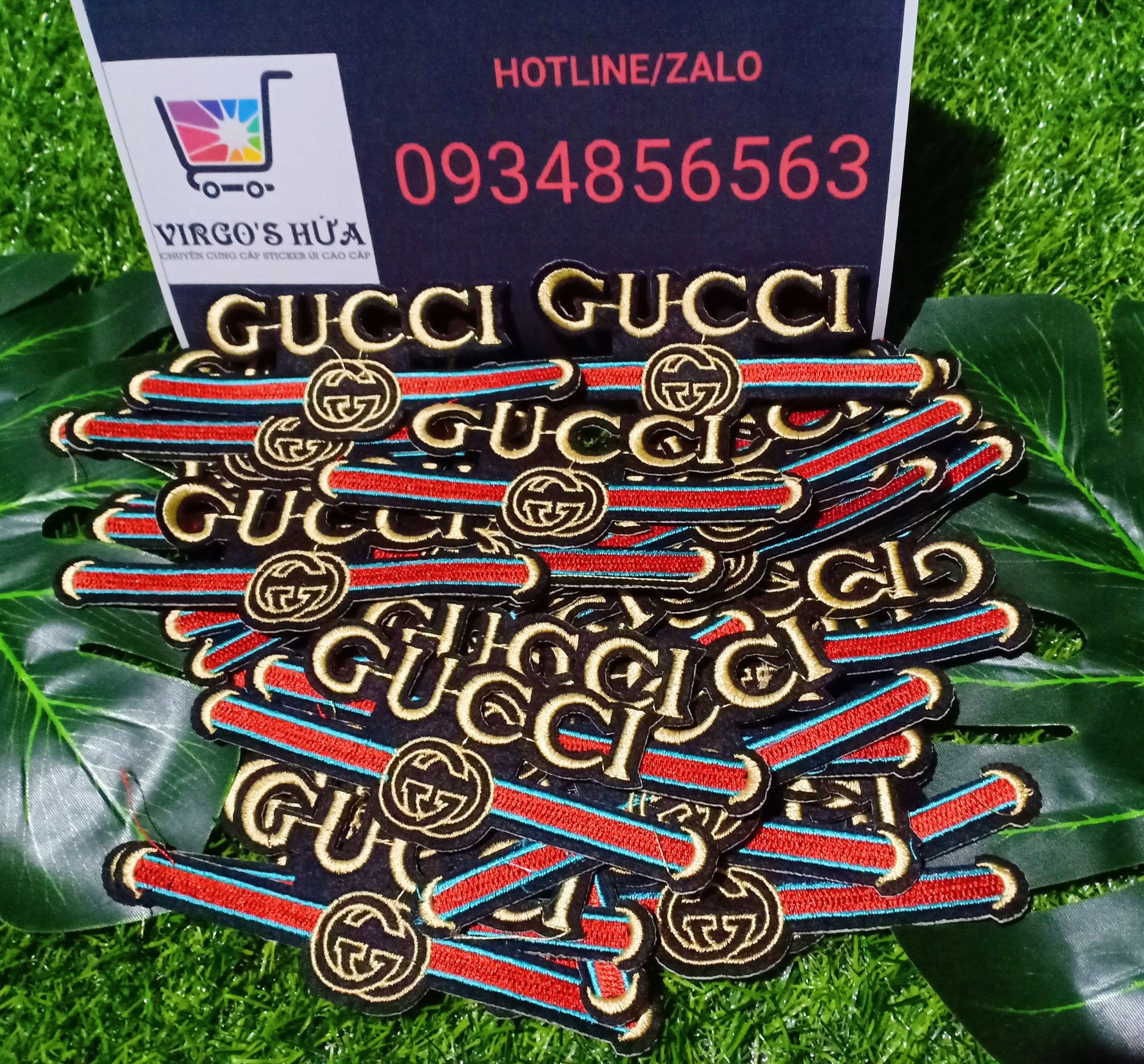 Sticker thêu vải dán thương hiệu