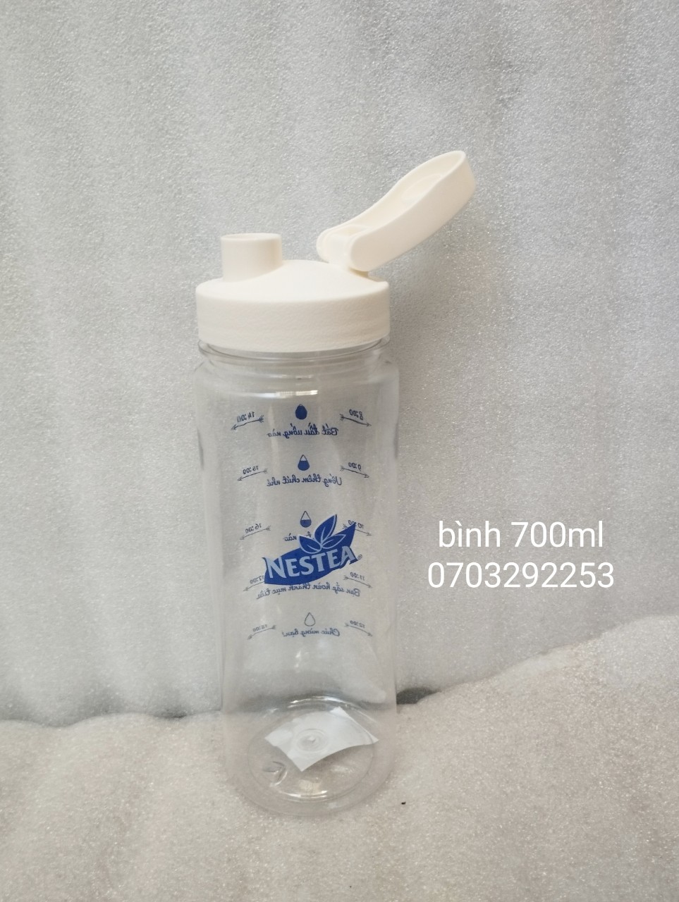 ̣(HCM - xả kho) Bình nước matsu 700ml có vạch chia ( k.mãi Nescafe)