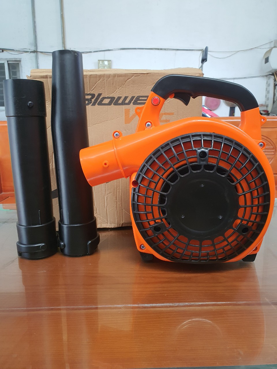 Máy thổi bụi, lá cây chạy xăng 2 thì siêu khỏe BLOWER VAC