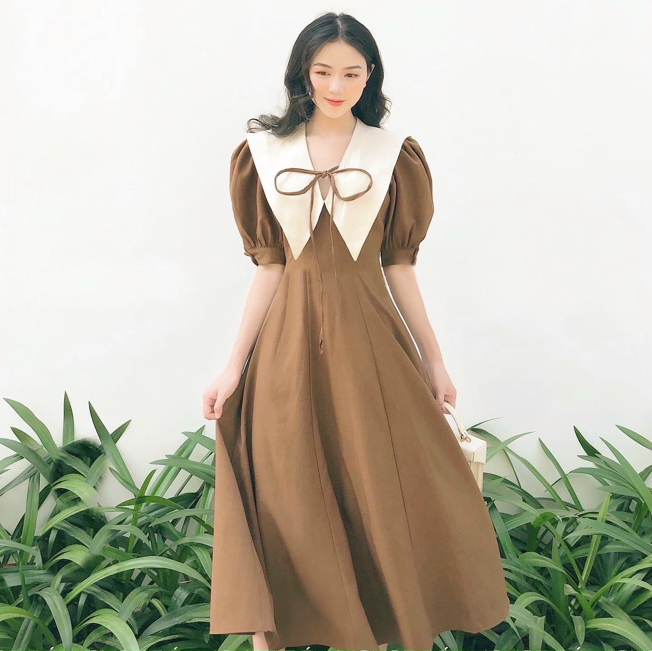 Đầm cổ trắng nơ cổ form dài 2 màu