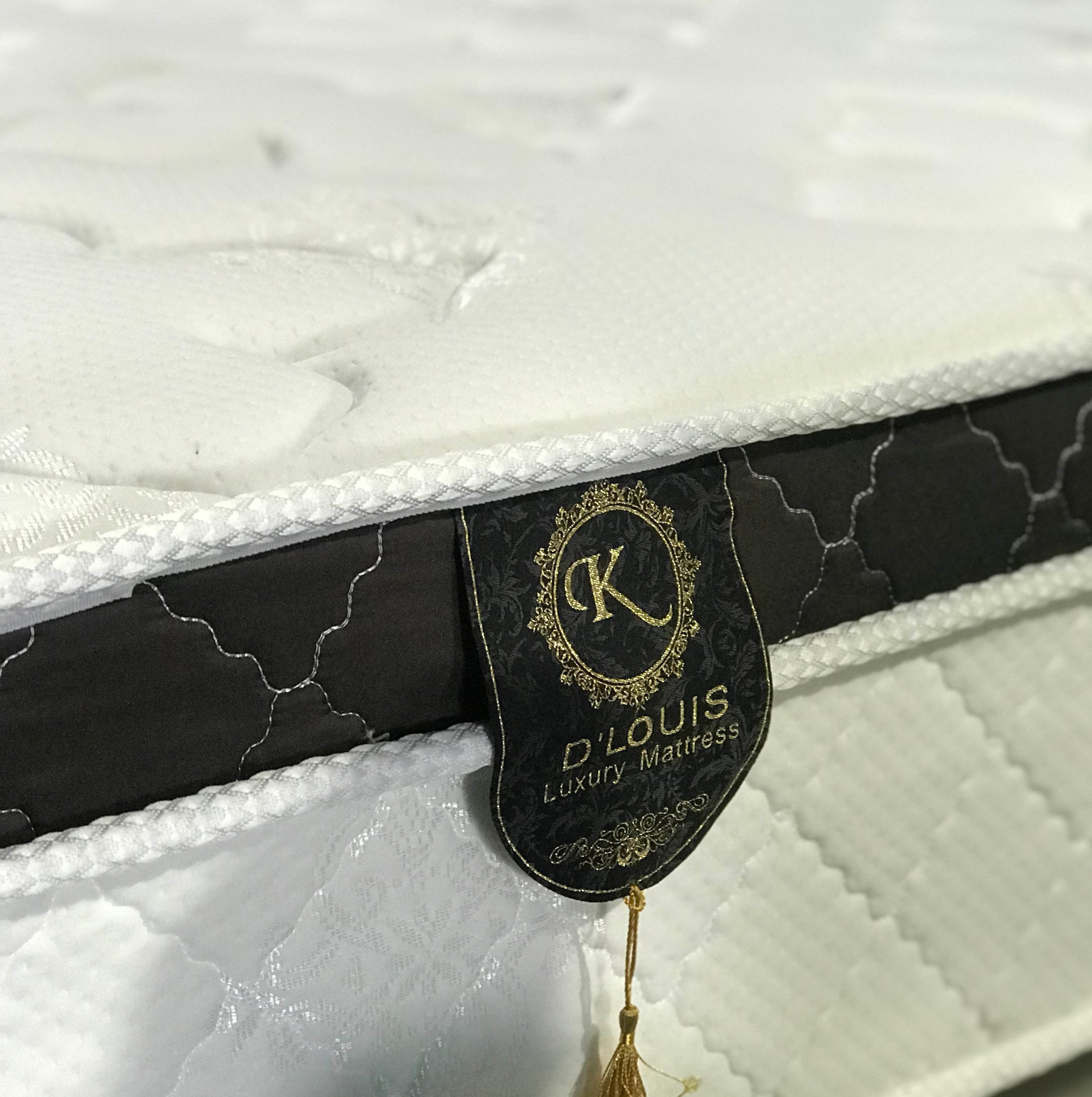 ĐỆM LÒ XO CAO CẤP D'LOUIS