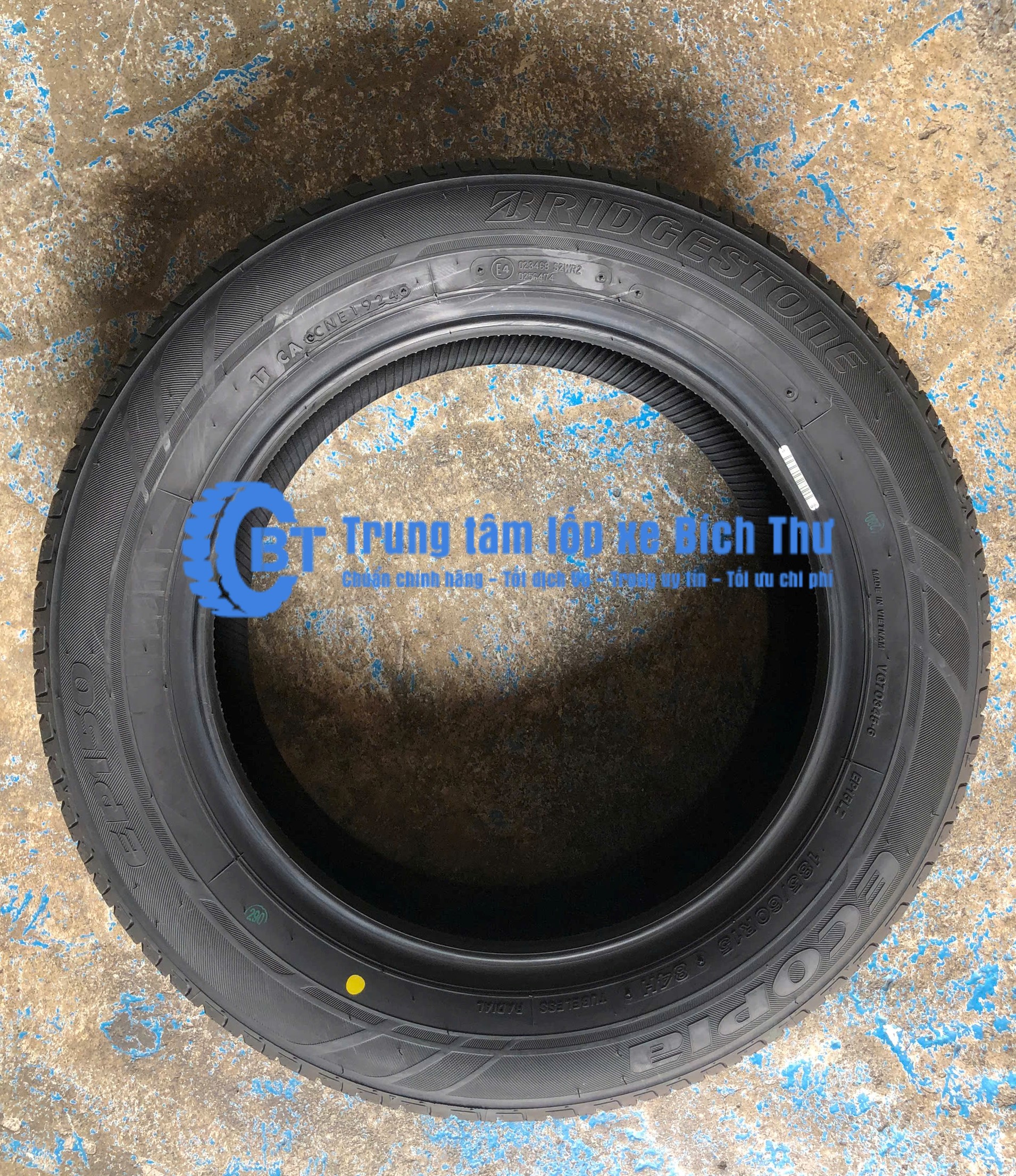 Lốp Bridgestone 185/60R15 EP150 Việt Nam