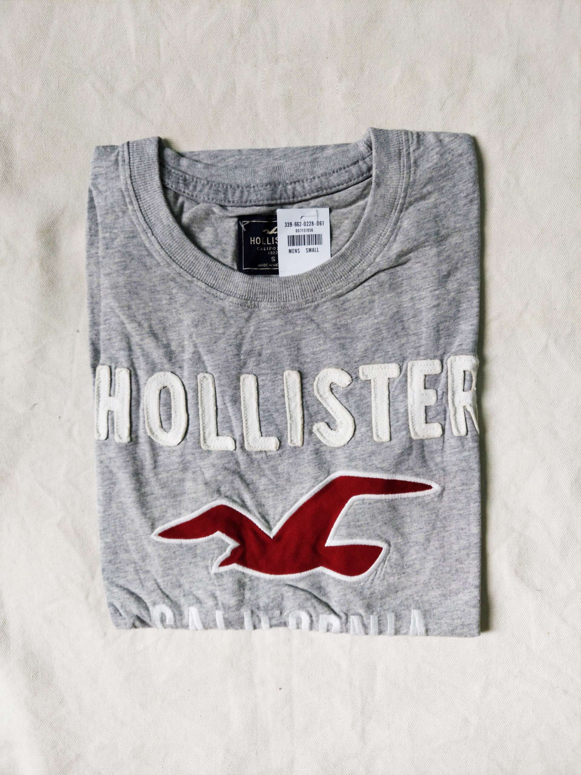 Áo thun Hollister California Gray new