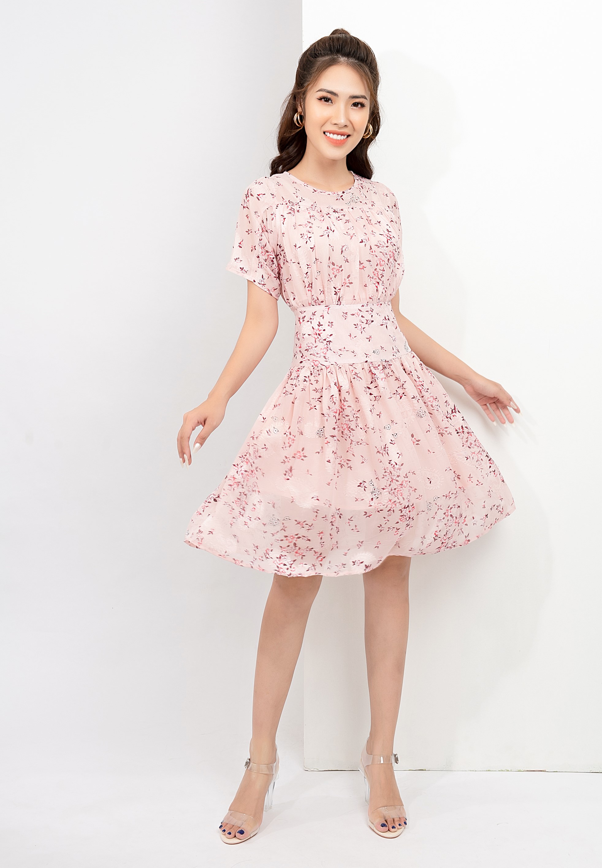 Đầm hoa nhí hồng GB 132
