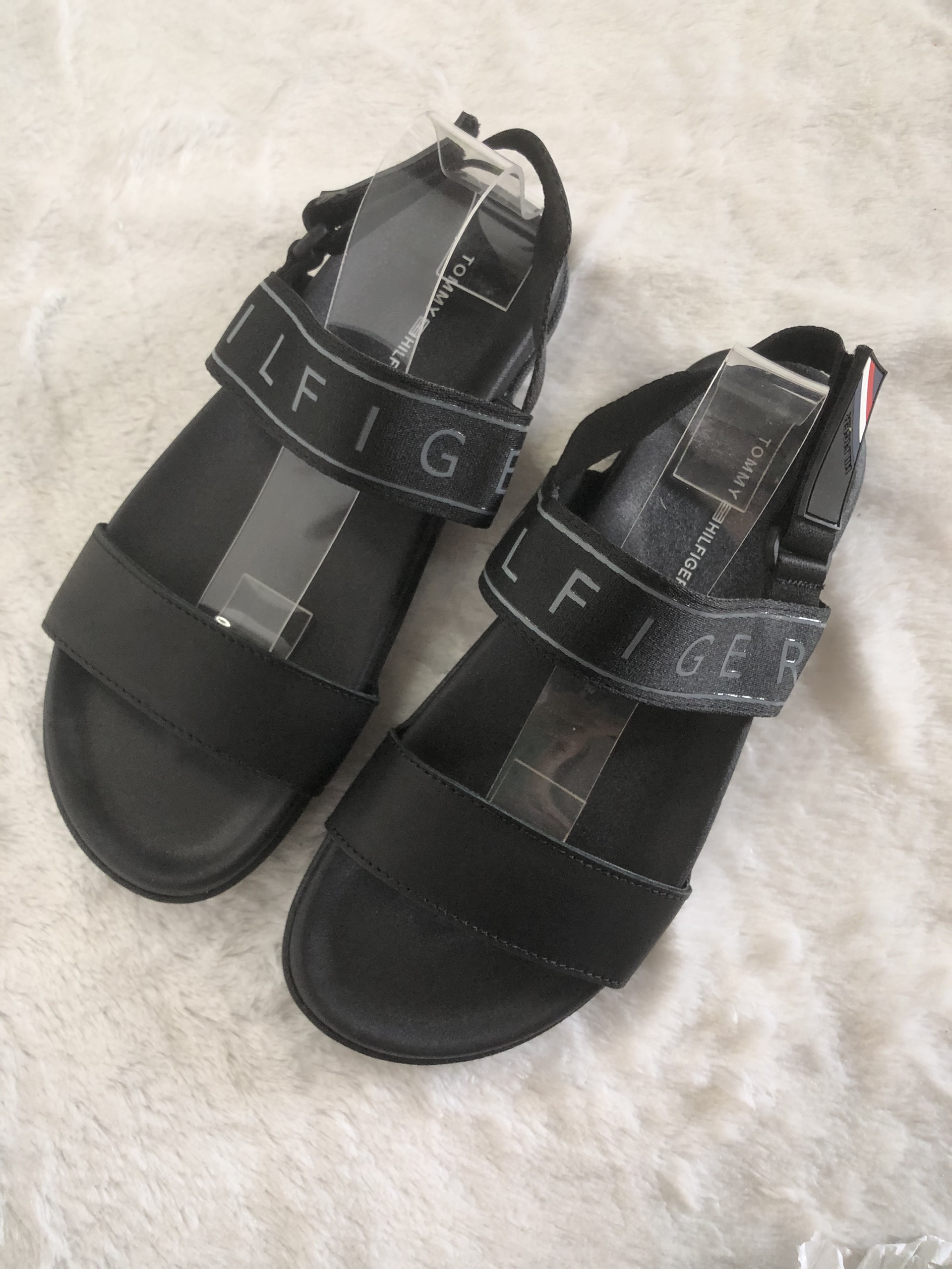 Sandal Tom 1 ngang -Hỗ trợ khâu