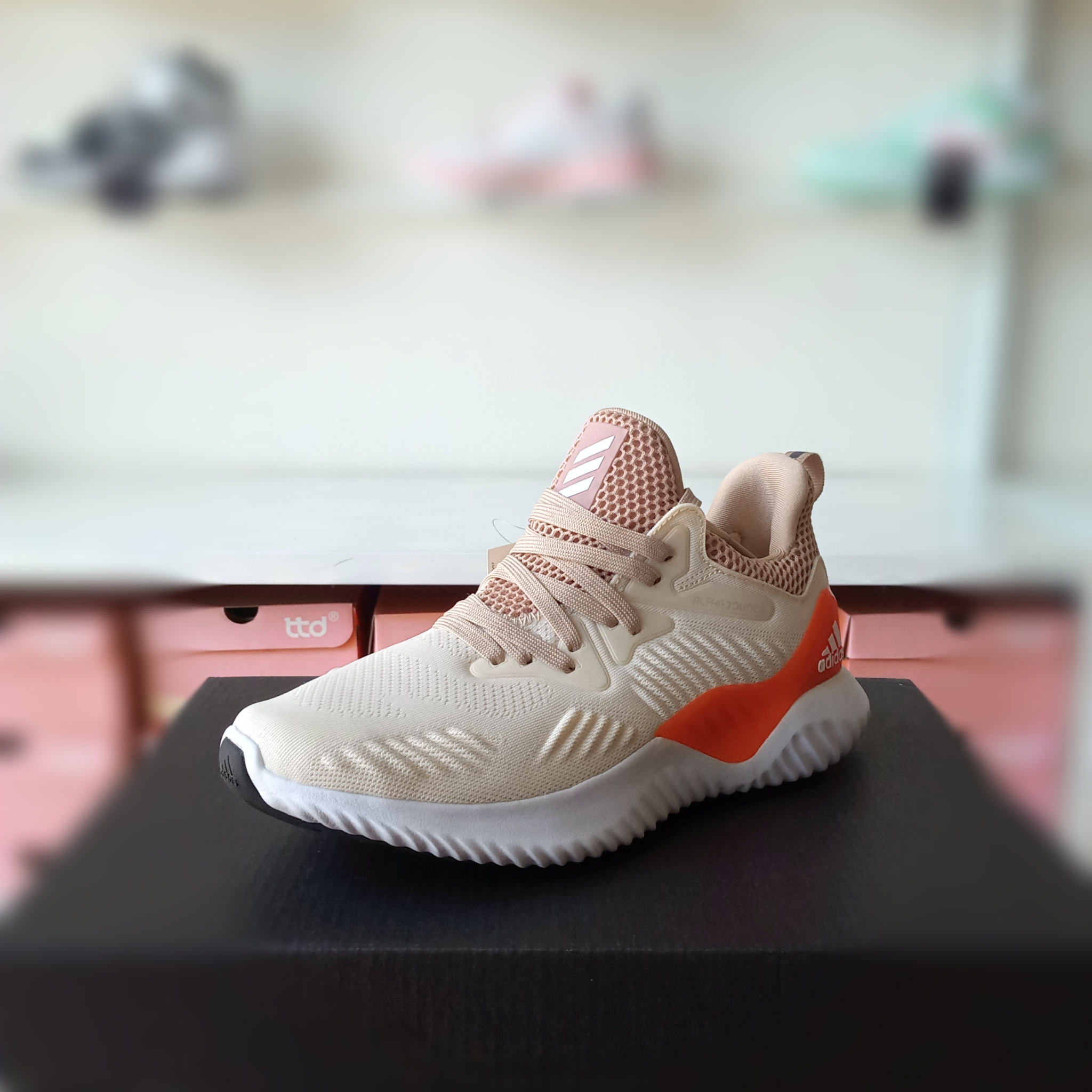 Giày Adidas Alphabounce Beyond hồng kem