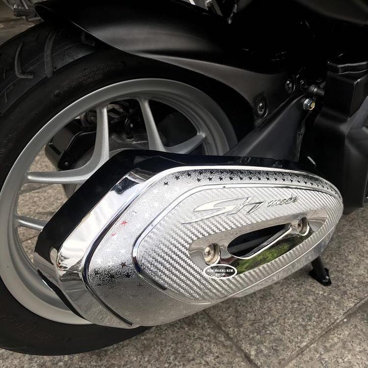 Ốp Pô Xi Inox gắn SH Mode 2013-2024