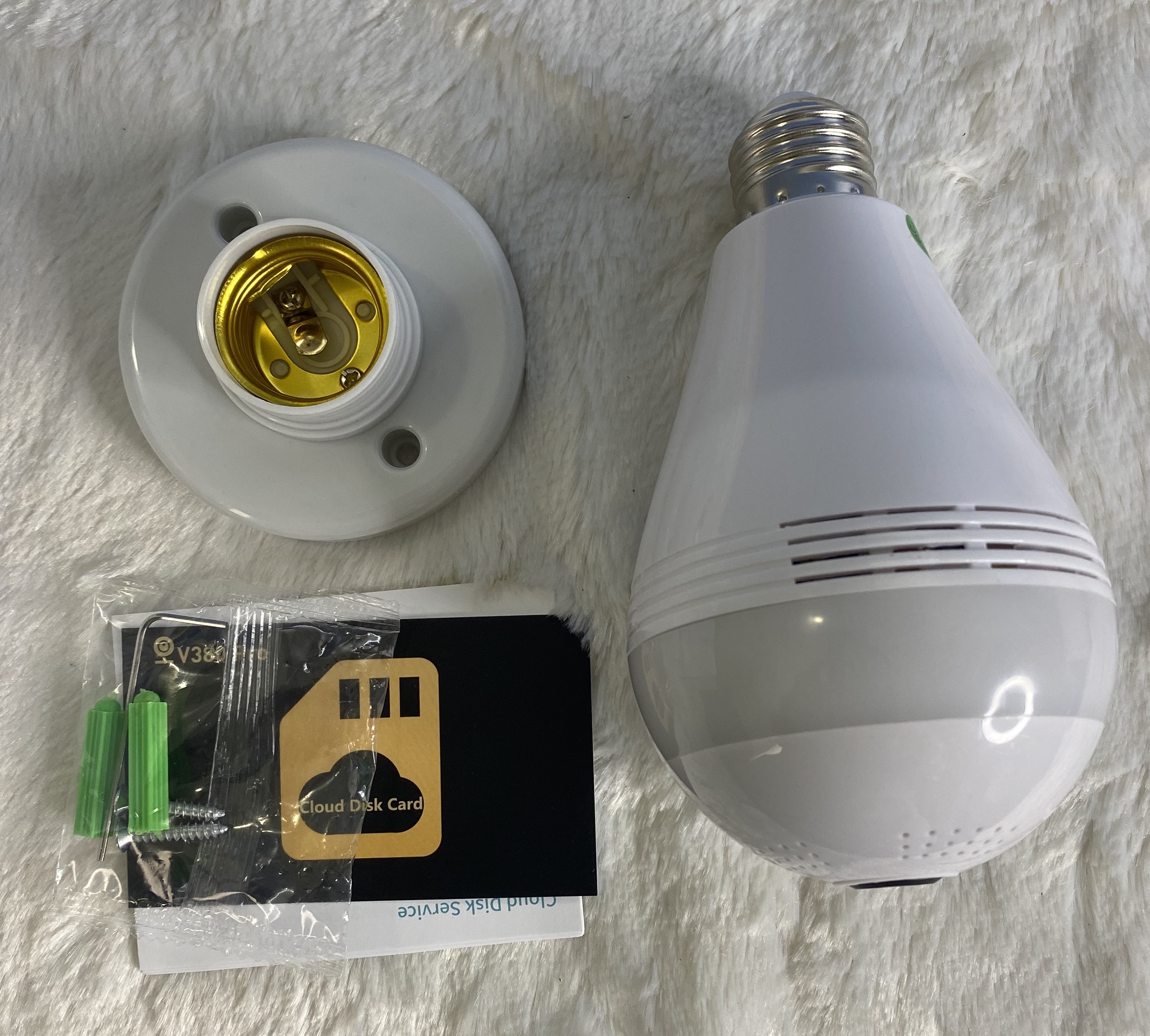 Camera Yoosee 2.0 V380- camera bóng đèn (có thể chọn kèm thẻ nhớ 32g-64g) - SP000340